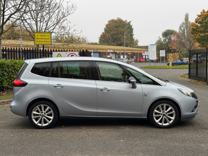 2025 Vauxhall Zafira Tourer