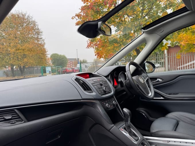 2025 Vauxhall Zafira Tourer