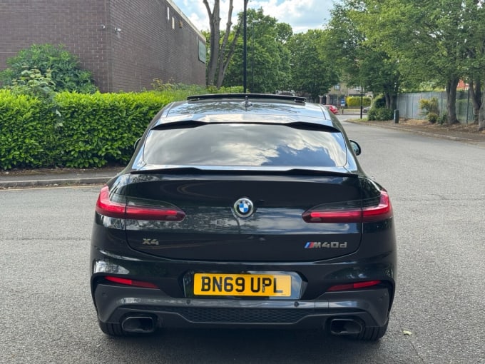 2025 BMW X4
