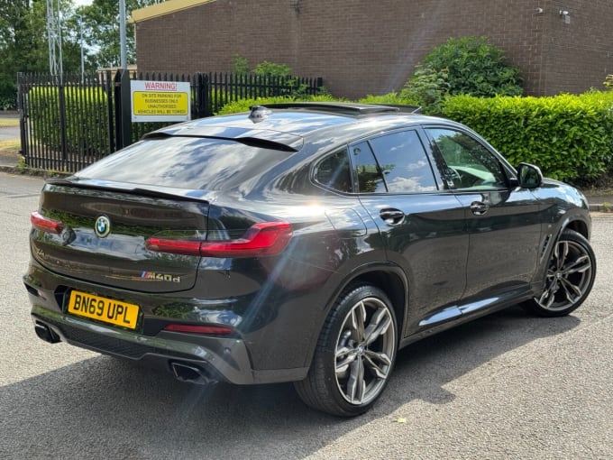 2025 BMW X4