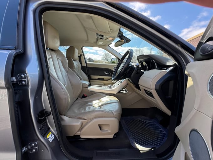 2025 Land Rover Range Rover Evoque