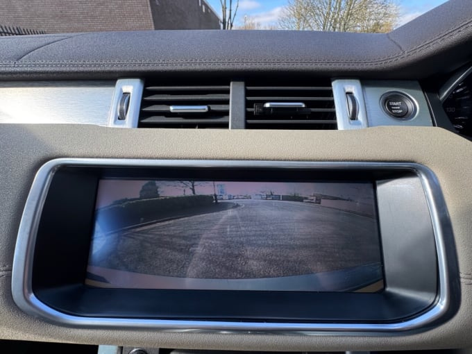 2025 Land Rover Range Rover Evoque