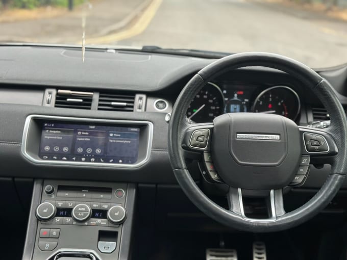 2025 Land Rover Range Rover Evoque