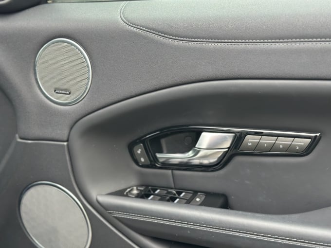 2025 Land Rover Range Rover Evoque