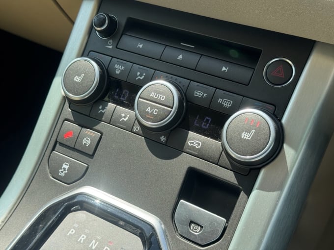 2025 Land Rover Range Rover Evoque