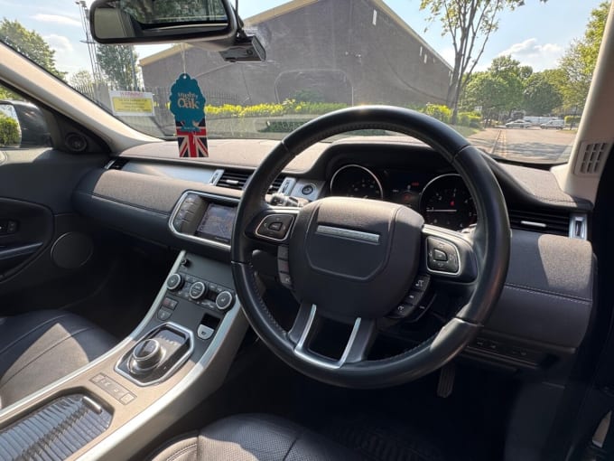 2025 Land Rover Range Rover Evoque