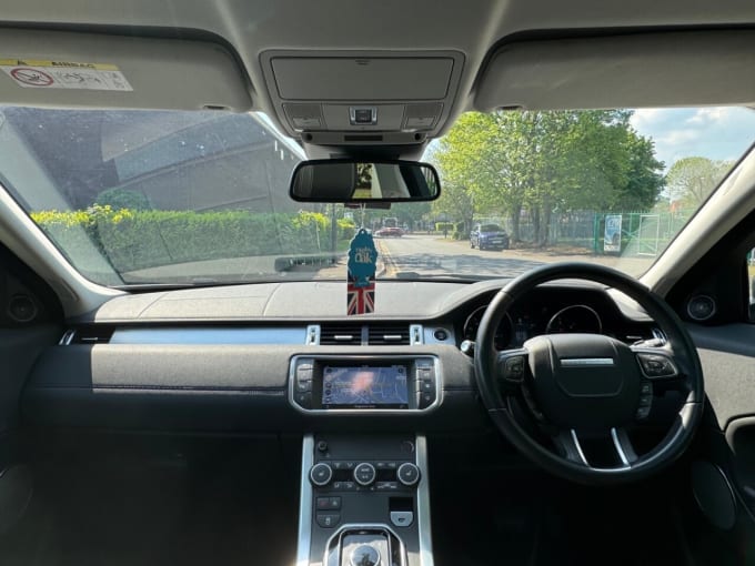 2025 Land Rover Range Rover Evoque
