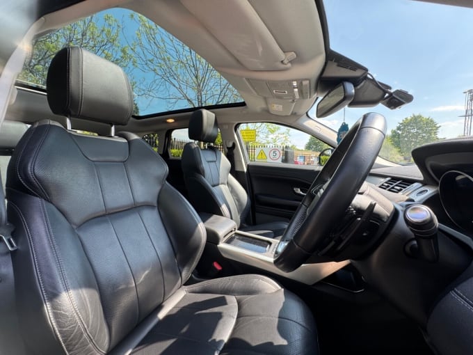 2025 Land Rover Range Rover Evoque