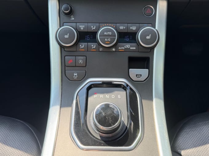 2025 Land Rover Range Rover Evoque