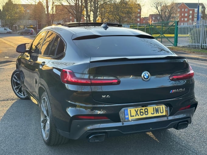 2025 BMW X4
