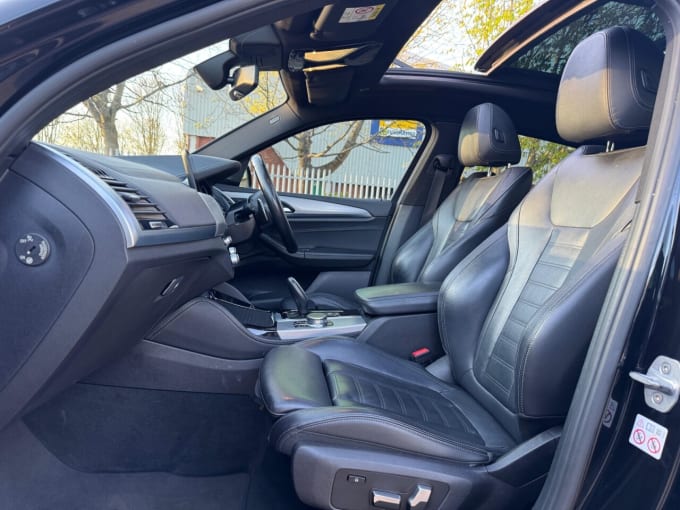 2025 BMW X4