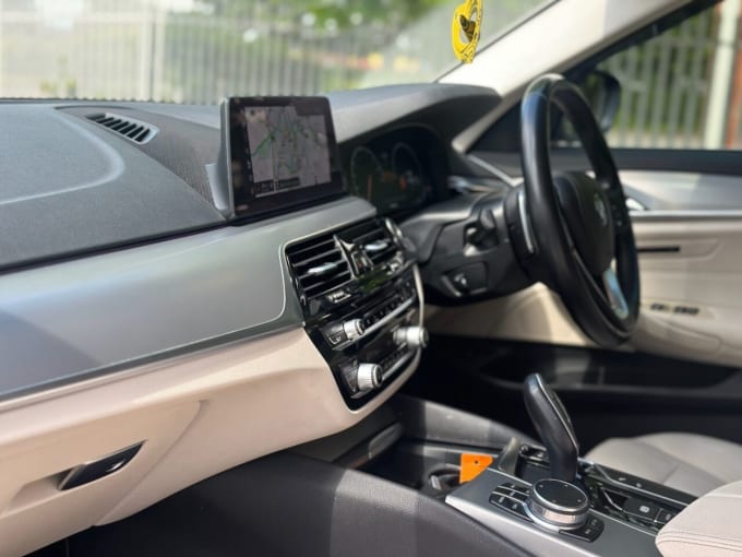 2025 BMW 5 Series