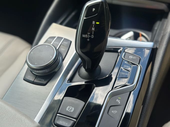 2025 BMW 5 Series