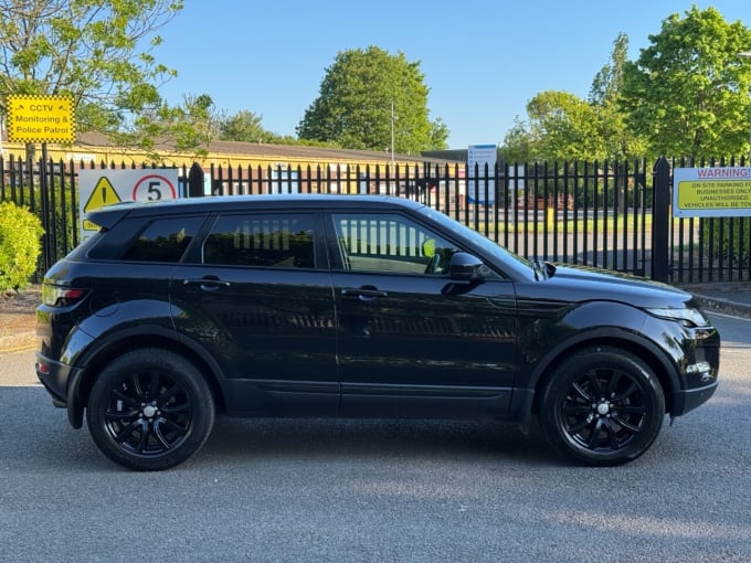 2025 Land Rover Range Rover Evoque