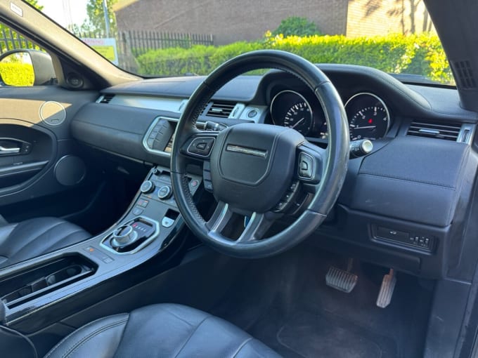 2025 Land Rover Range Rover Evoque