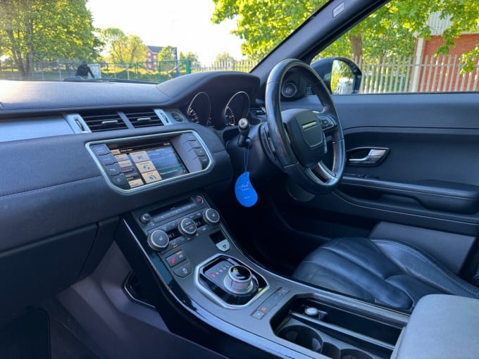 2025 Land Rover Range Rover Evoque