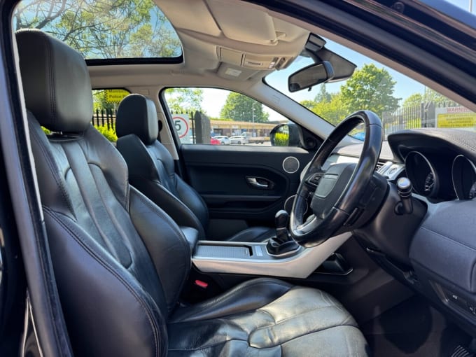 2025 Land Rover Range Rover Evoque