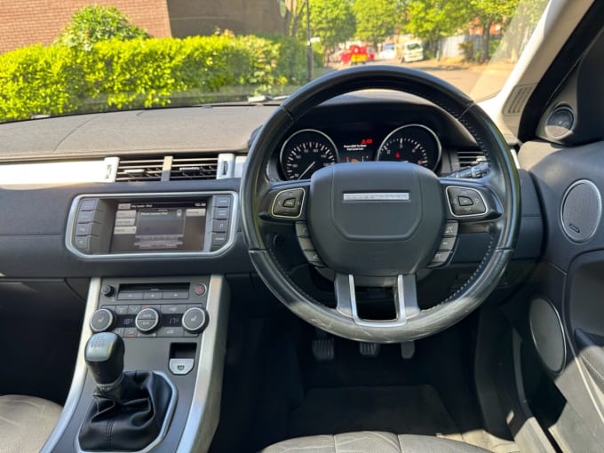2025 Land Rover Range Rover Evoque