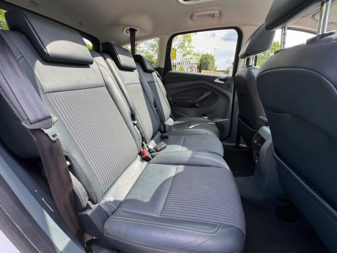 2025 Ford C-max