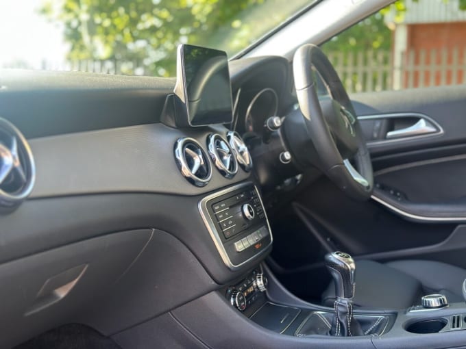 2025 Mercedes-benz Gla