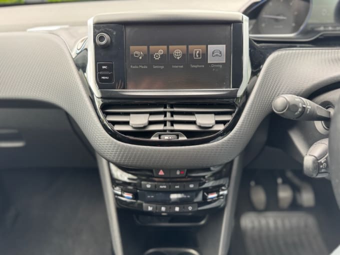2025 Peugeot 2008