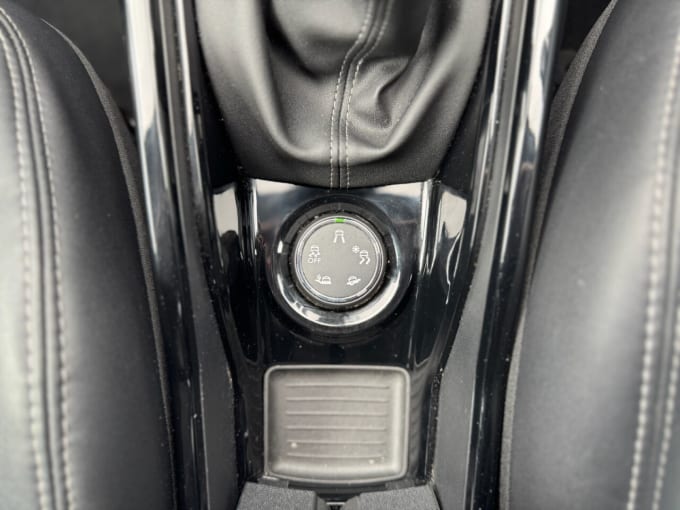 2025 Peugeot 2008
