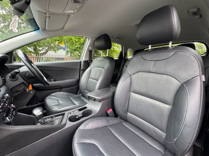 2025 Kia Niro