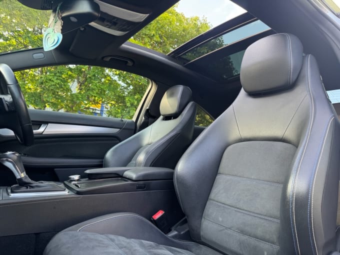 2025 Mercedes-benz C-class
