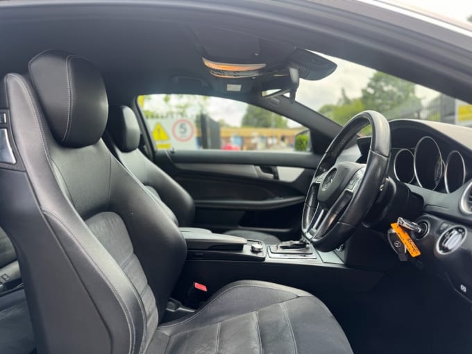 2025 Mercedes-benz C-class