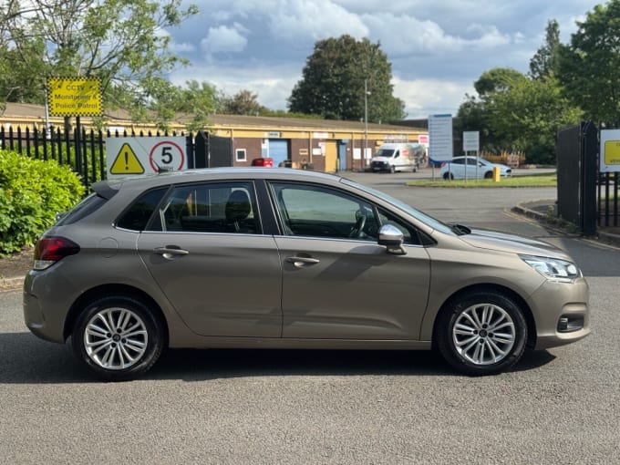 2025 Citroen C4