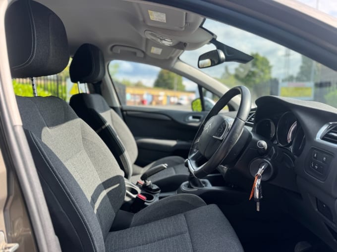 2025 Citroen C4