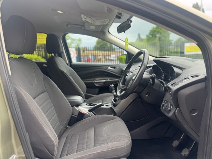 2025 Ford Kuga