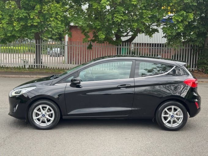 2025 Ford Fiesta