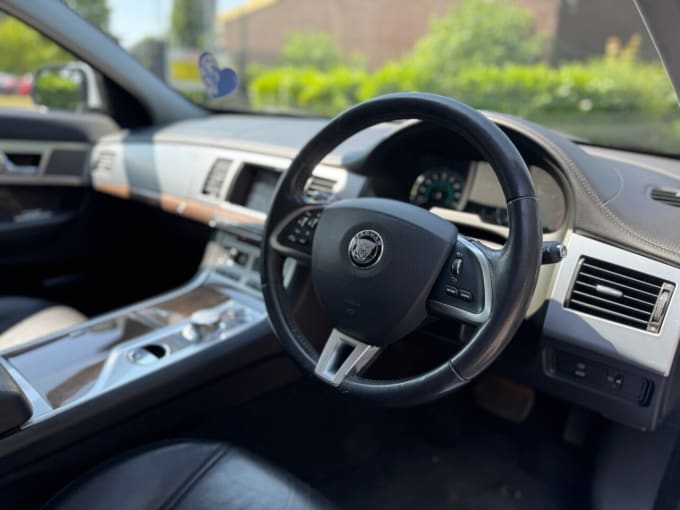2025 Jaguar Xf