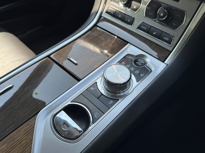 2025 Jaguar Xf