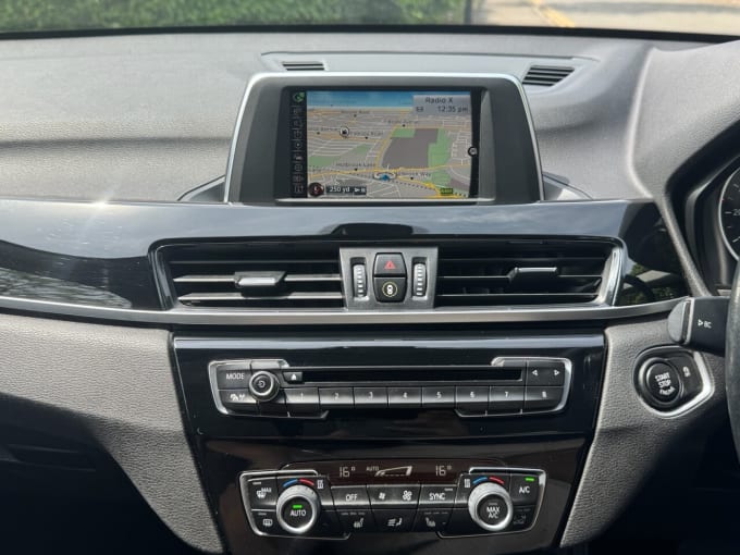 2025 BMW X1
