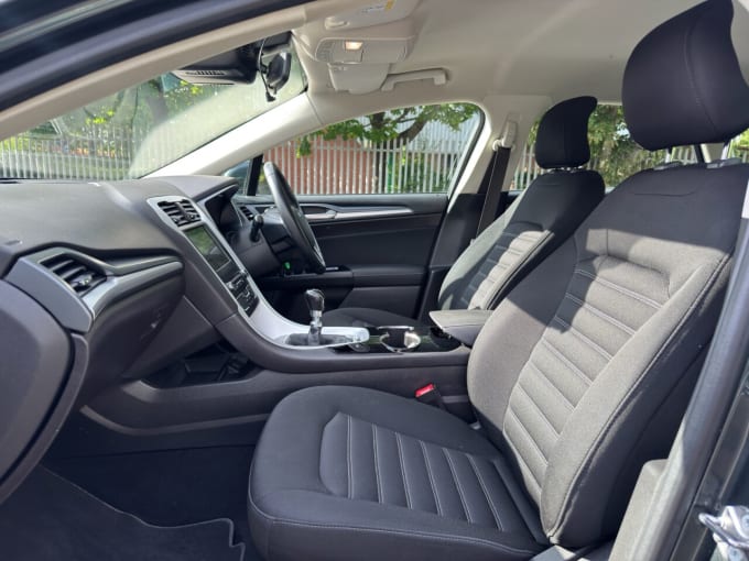 2025 Ford Mondeo
