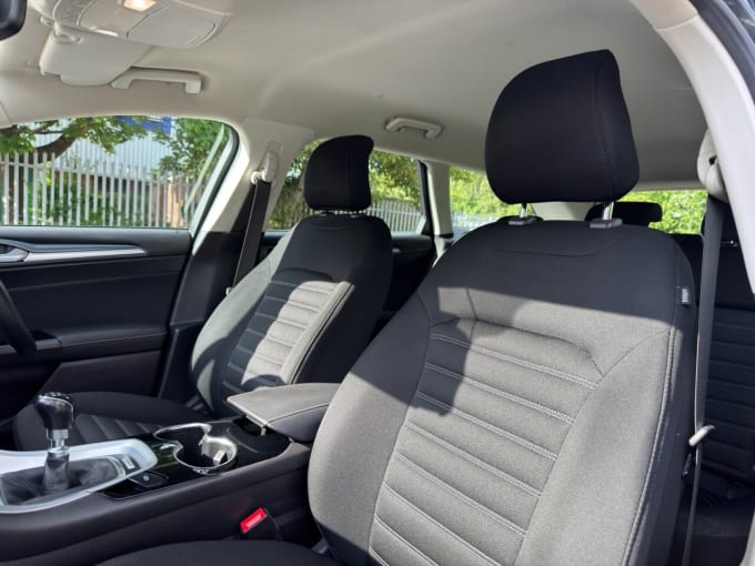 2025 Ford Mondeo