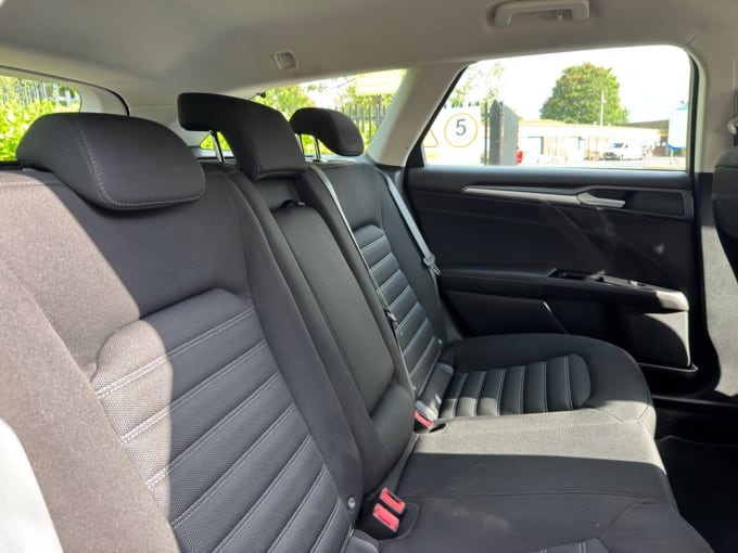 2025 Ford Mondeo