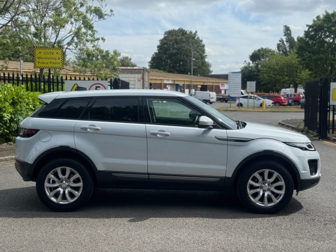 2025 Land Rover Range Rover Evoque