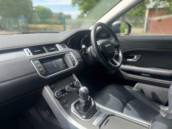 2025 Land Rover Range Rover Evoque