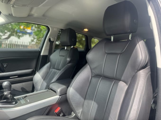 2025 Land Rover Range Rover Evoque