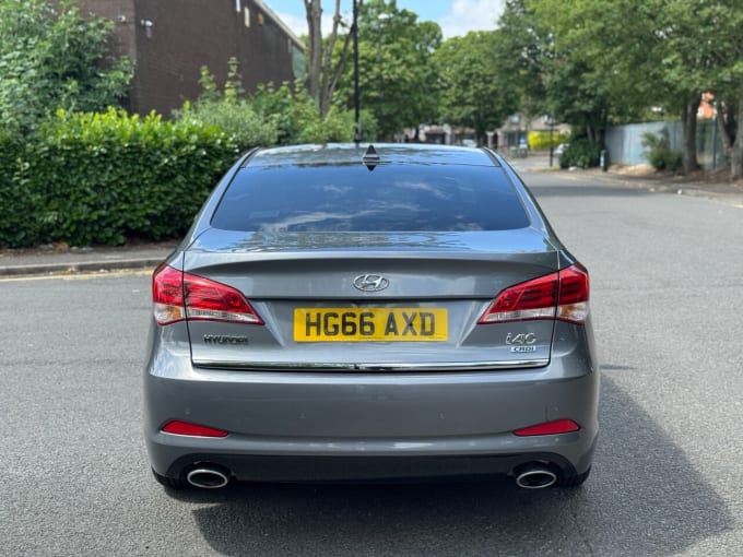 2025 Hyundai I40