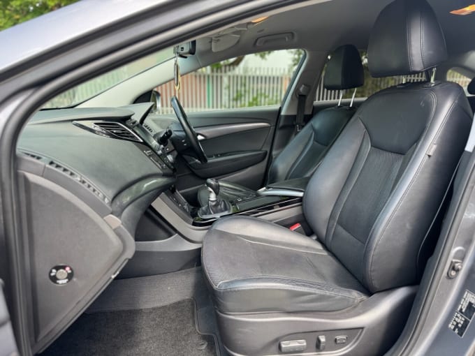 2025 Hyundai I40