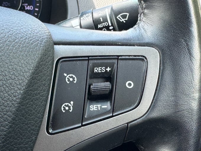 2025 Hyundai I40