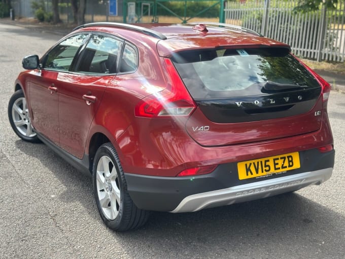 2015 Volvo V40