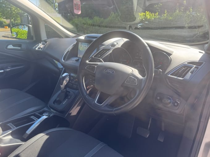 2025 Ford Grand C-max