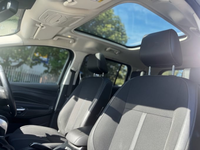 2025 Ford Grand C-max