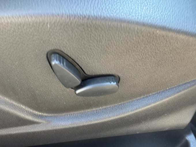 2025 Ford Grand C-max