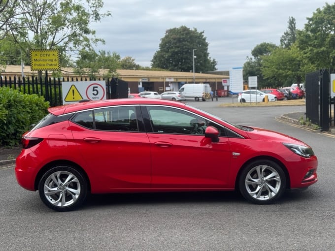 2025 Vauxhall Astra